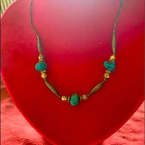 Costume turquoise necklace